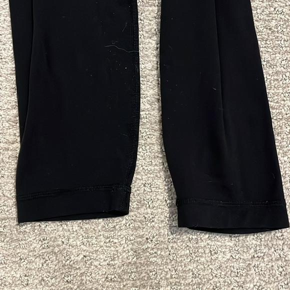 Lululemon black leggings - Picture 4 of 8